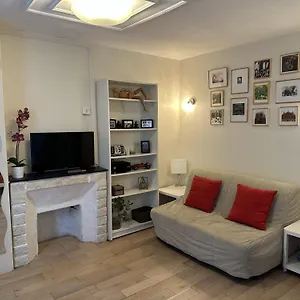  Apartamento Heart Of Paris, Quiet, Perfect To Enjoy The